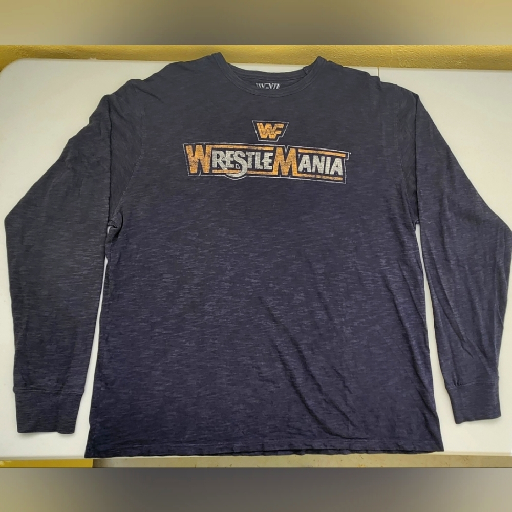WWF WrestleMania WWE Old School Distressed Style XL Long Sleeve Wrestling Shirt